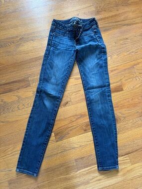 American Eagle Outfitters Dark Blue Skinny Jeans